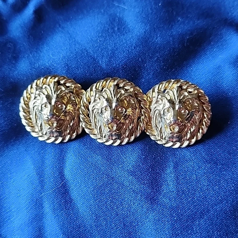 Vintage Anne Klein Lionhead brooch